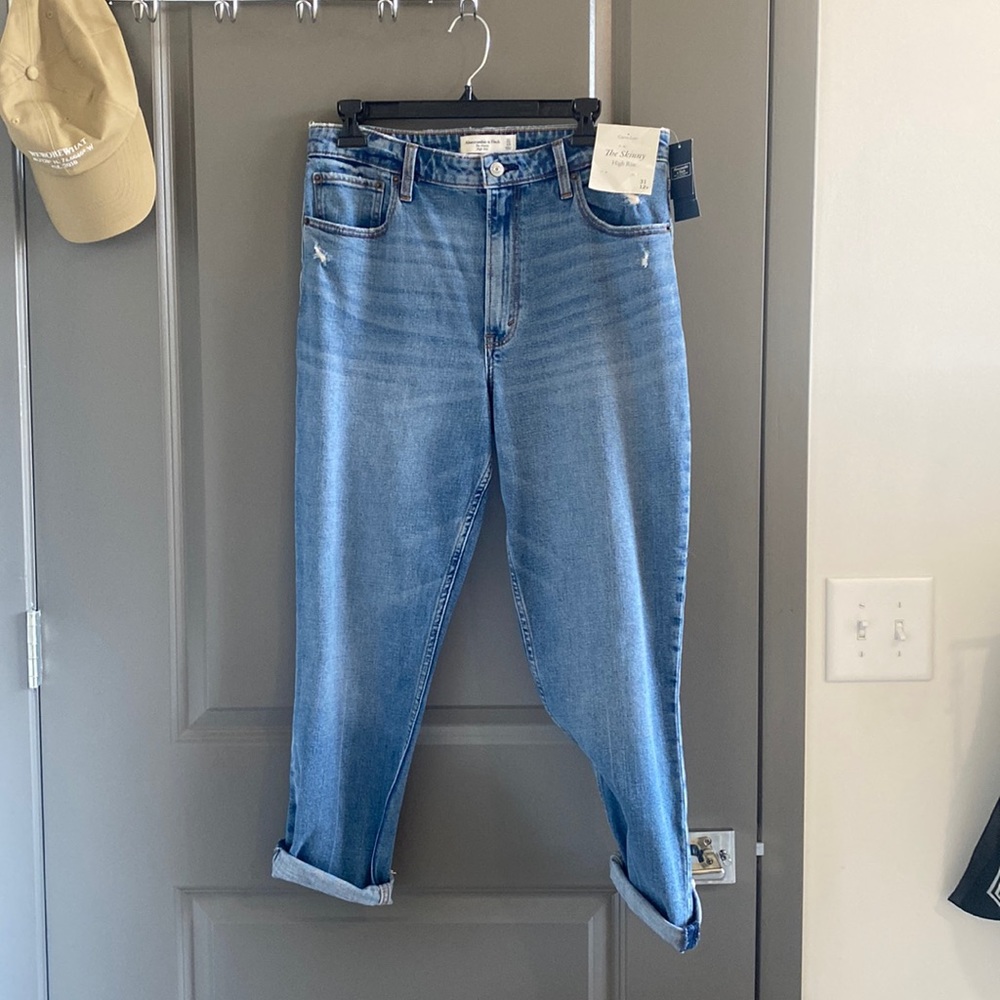Abercrombie & Fitch Light Blue Women Jeans